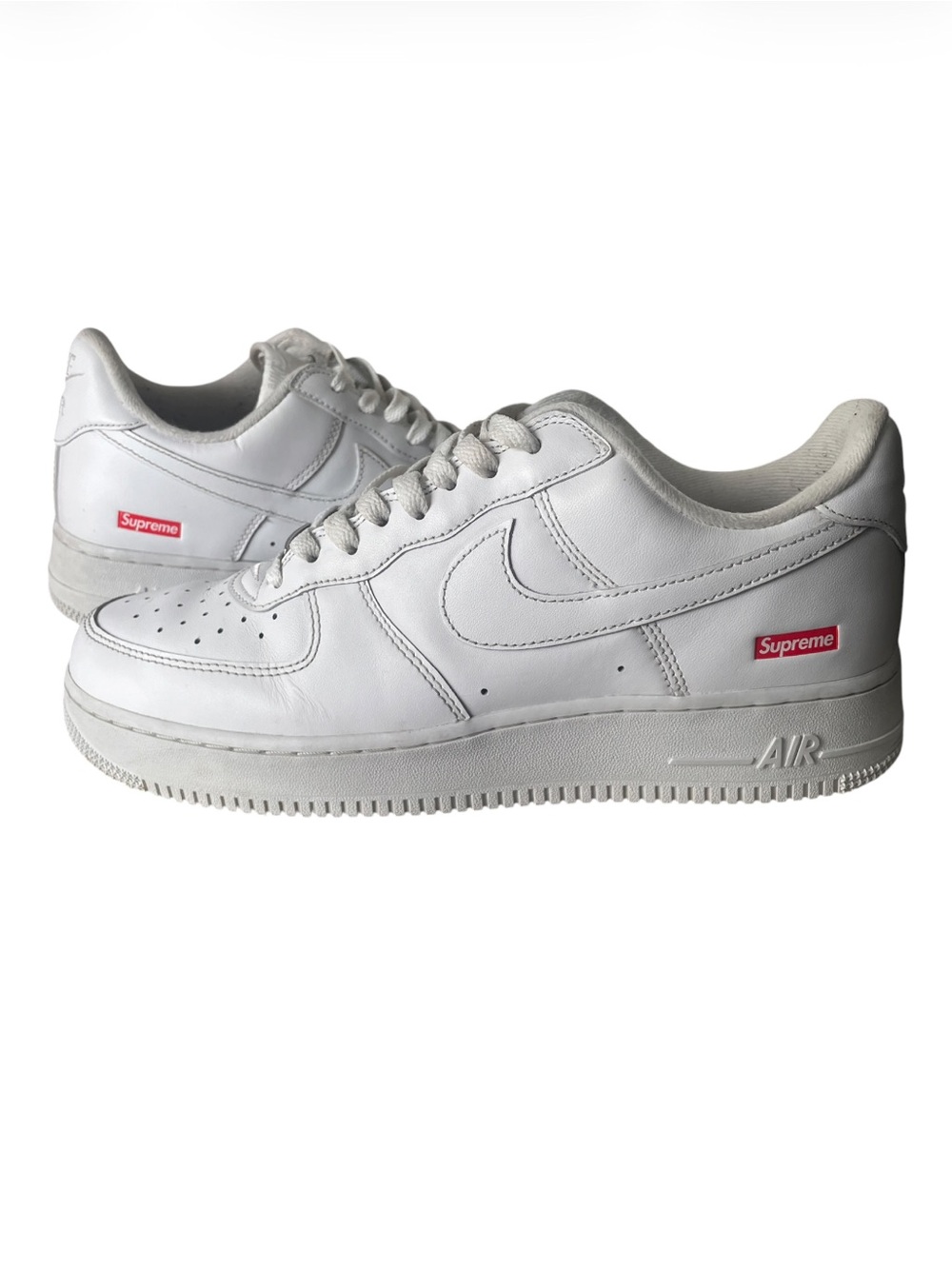 Nike Air Force 1 Low x Supreme sneakers size 9.5
